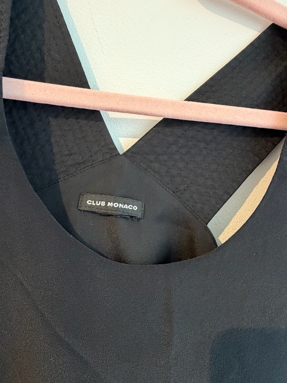 Club Monaco Black Sleeveless V-Back Tank Top - Picture 5 of 5